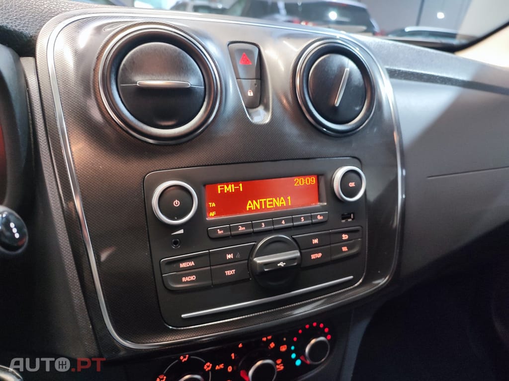 Dacia Sandero ND