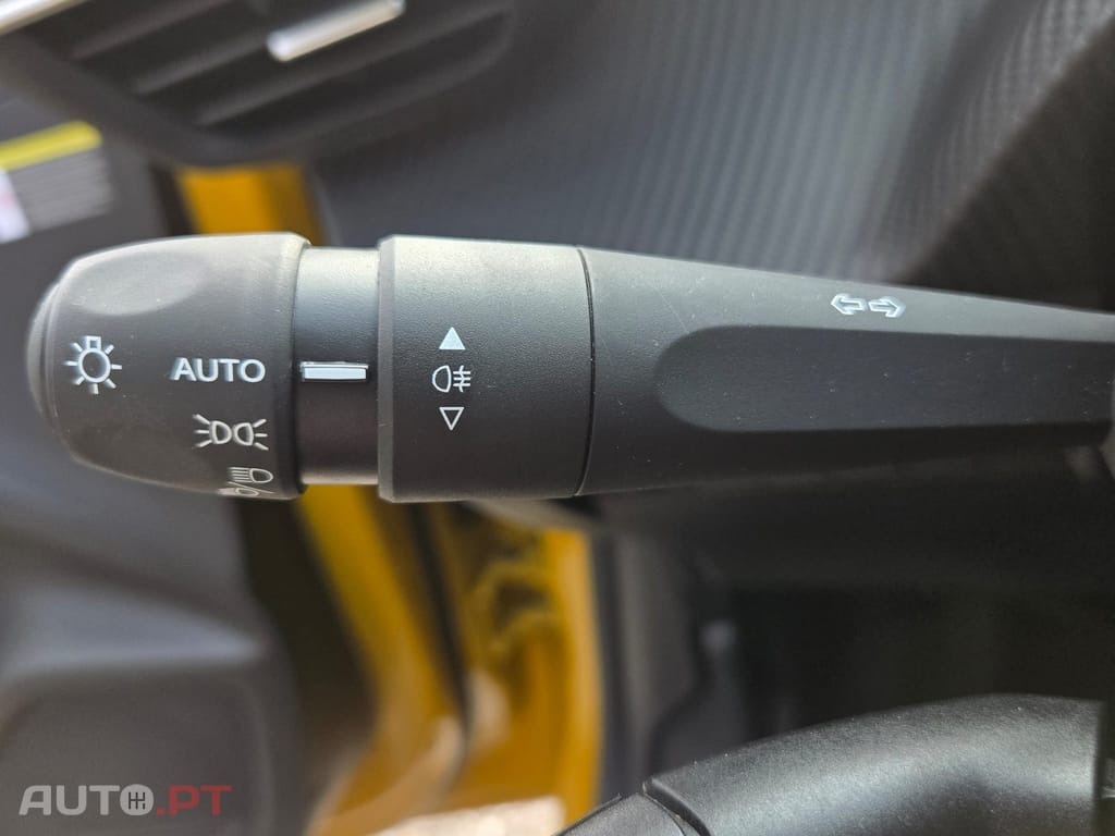 Peugeot E-208 Active 50kW