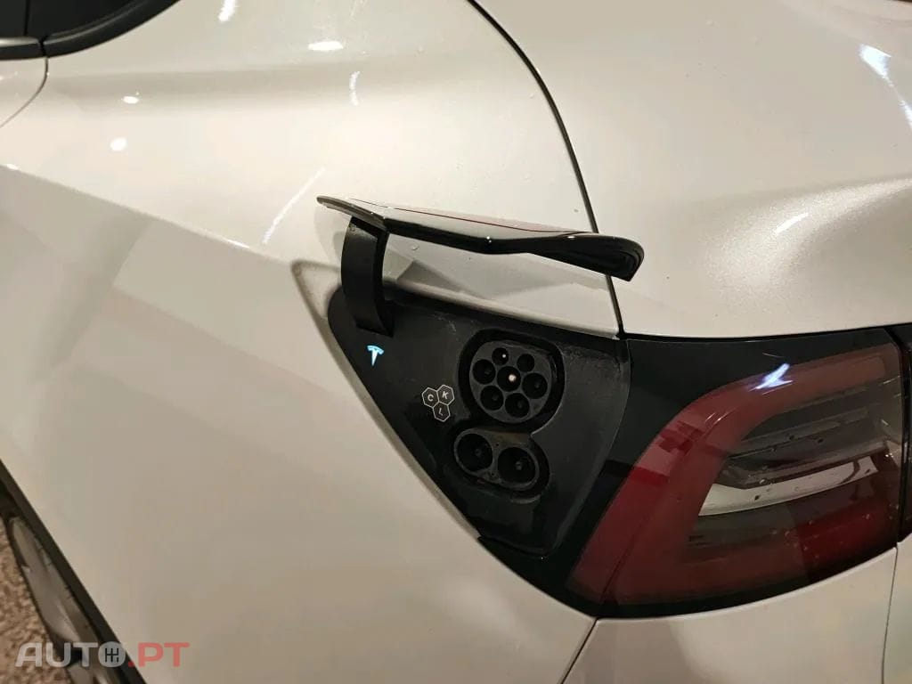Tesla Model Y Tração Traseira