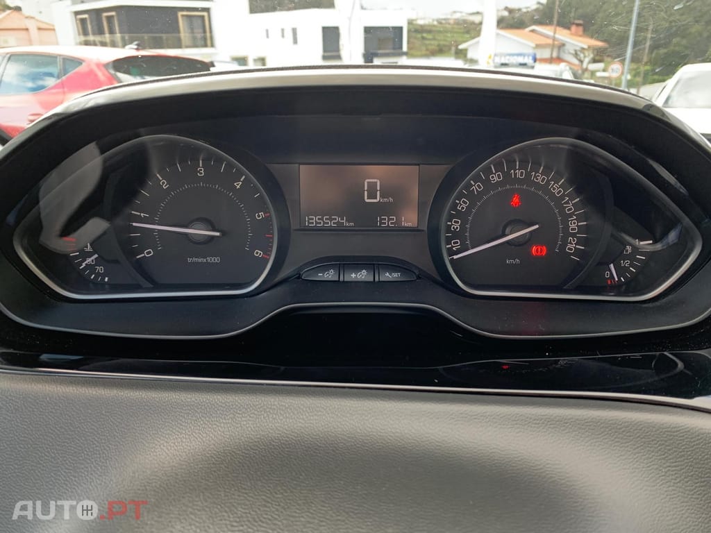 Peugeot 208 1.5 BlueHDi Active