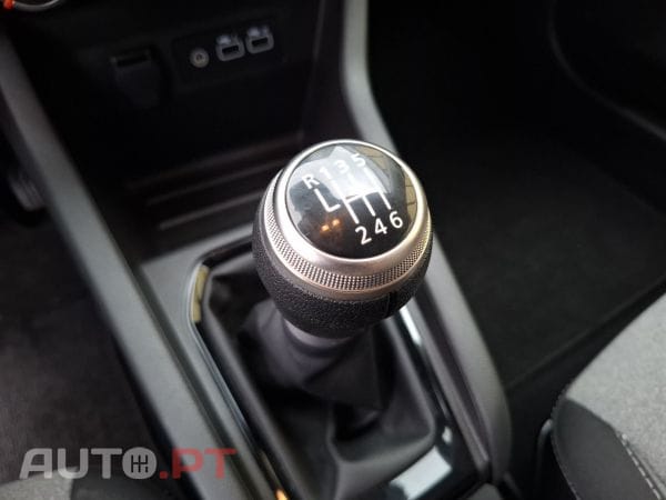 Renault Clio TCe 100 Bi-Fuel Evolution