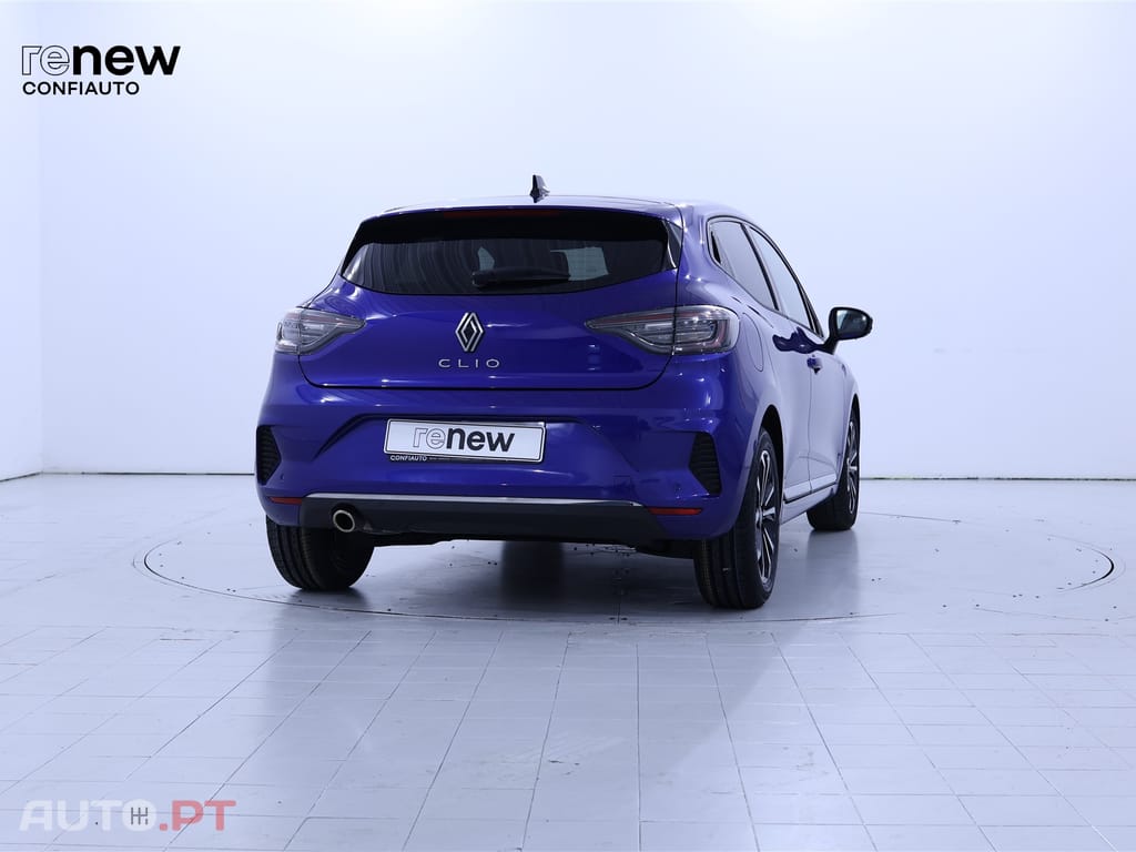Renault Clio 1.0 Tce Techno — fotografia 5
