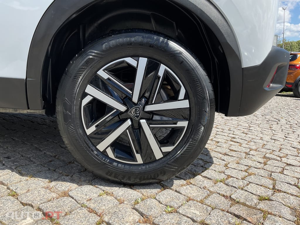 Peugeot 2008 1.2 PureTech Active Pack