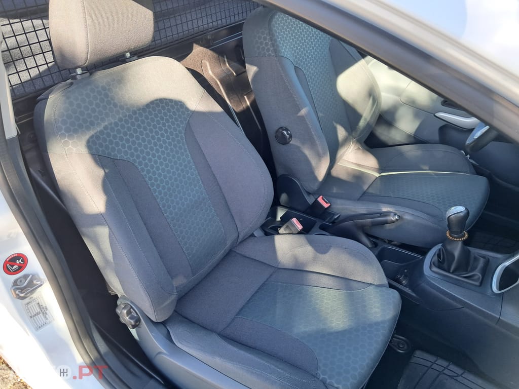 Ford Fiesta Ford Fiesta Comercial 1.6 TDCi Sport 95cv