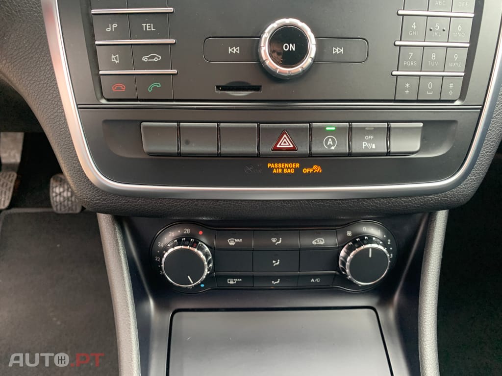 Mercedes-Benz CLA 180 d Shooting Brake