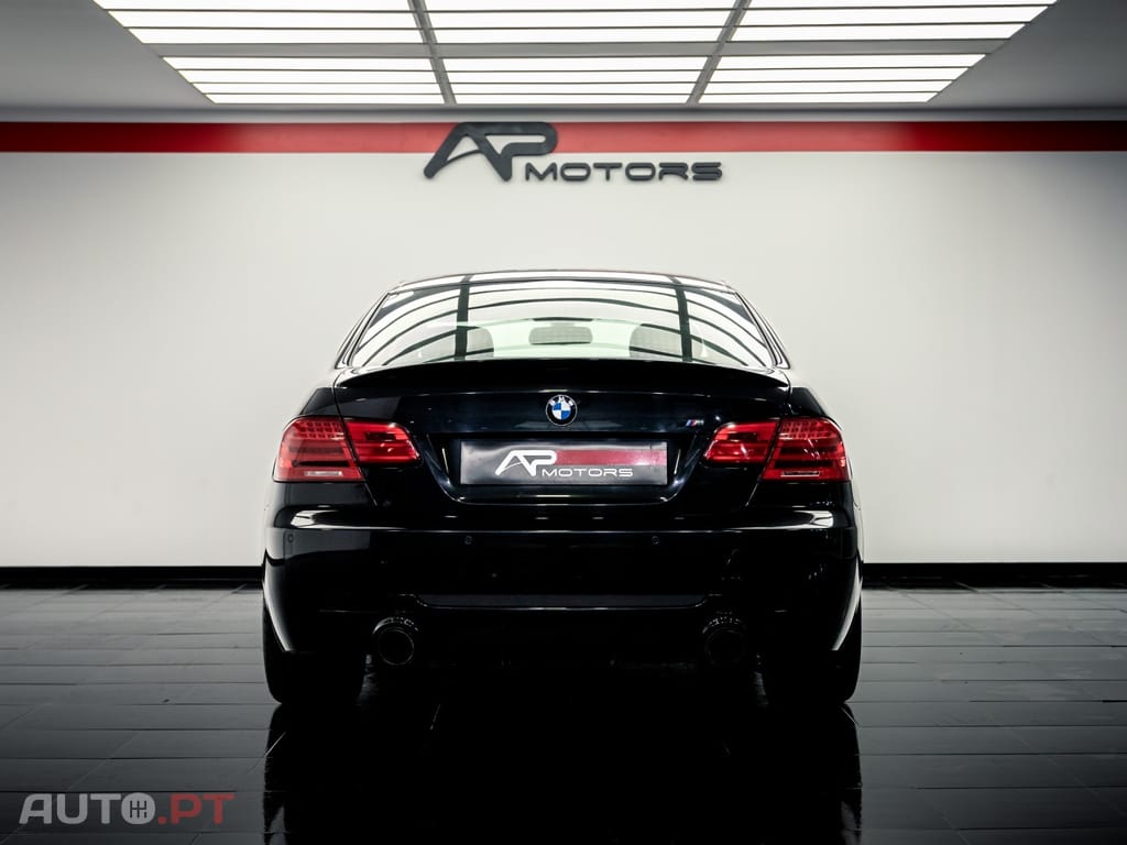 BMW 320 d Coupe Edição M