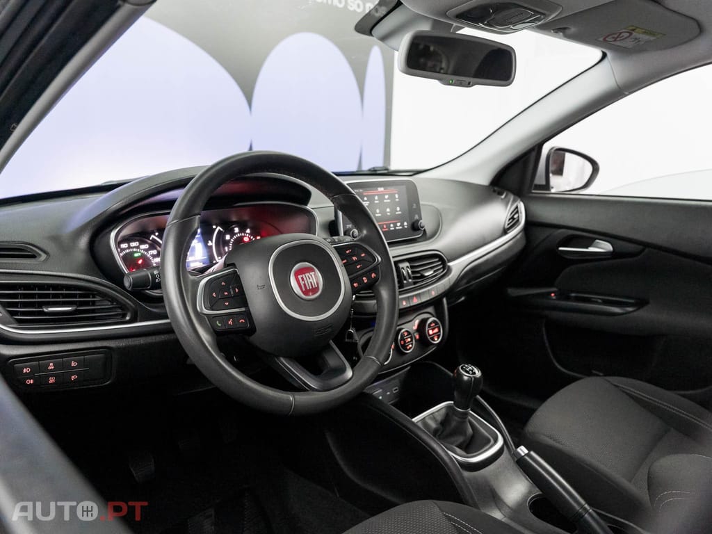 Fiat Tipo 1.3 M-Jet Lounge