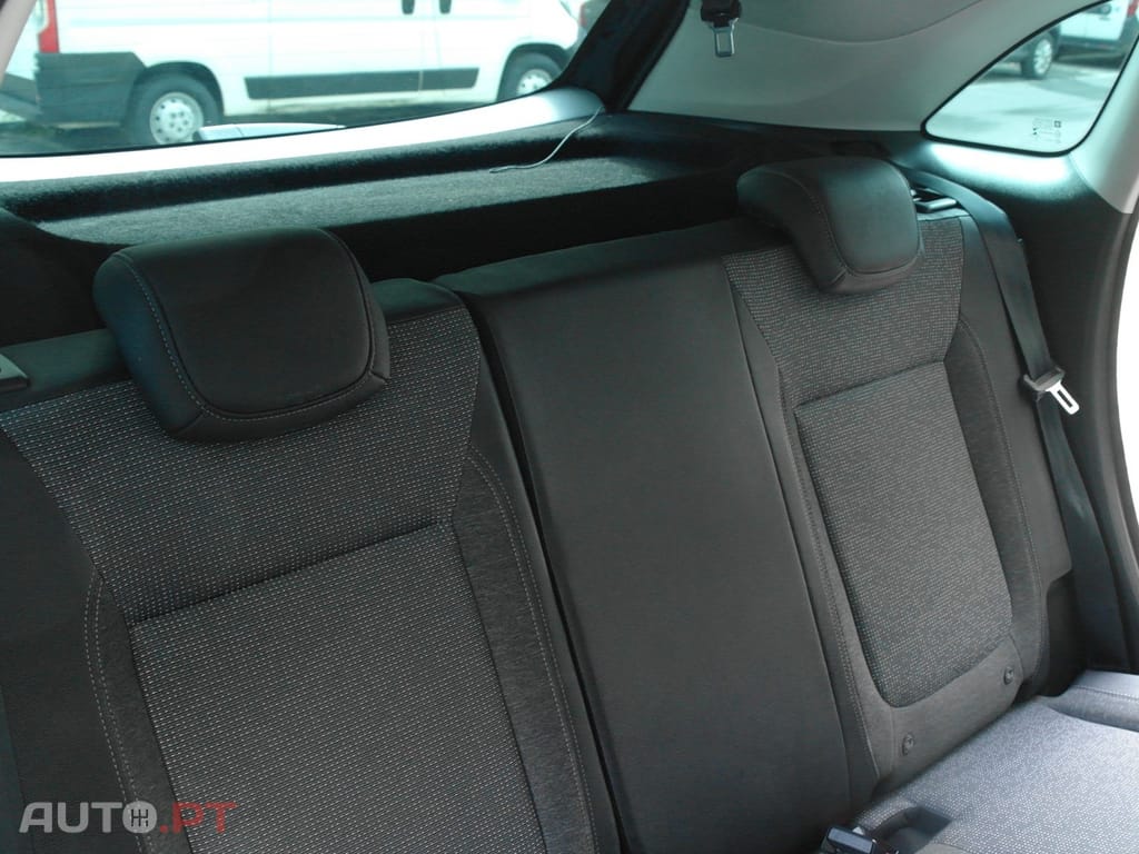 Opel Crossland 1.2 T Edition