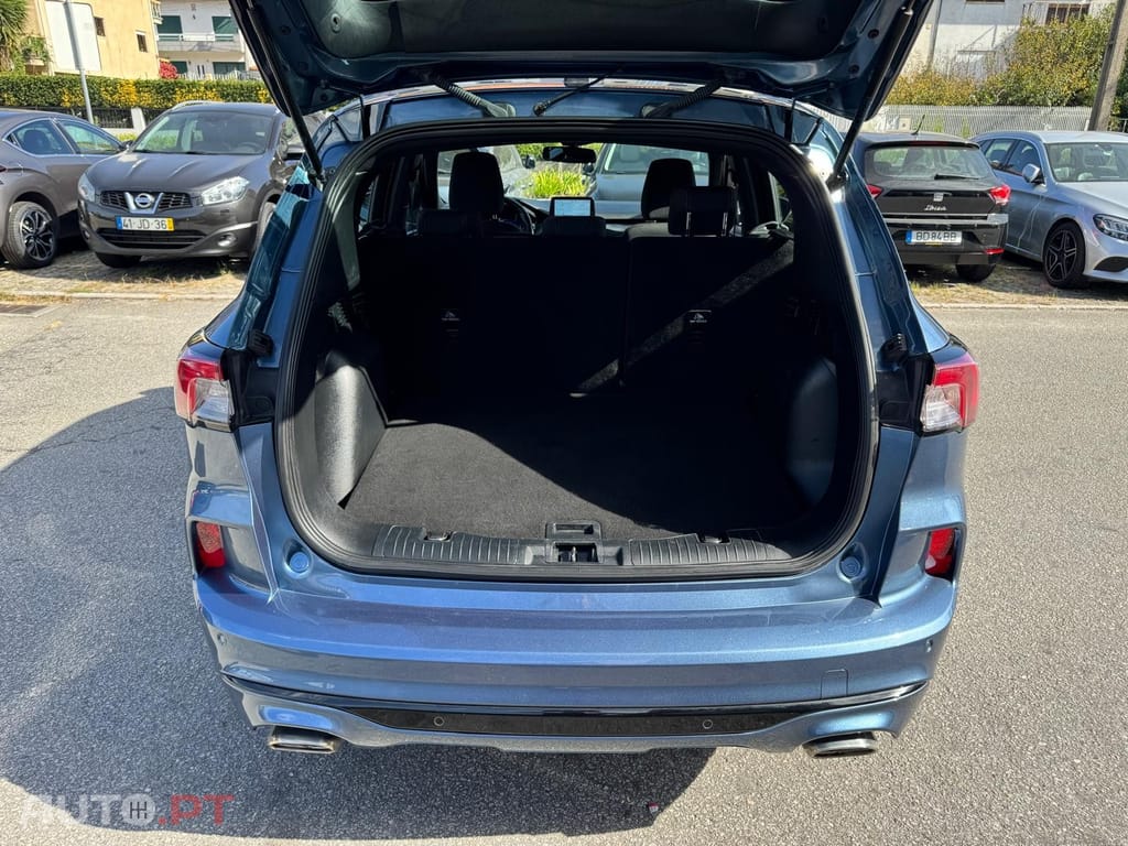 Ford Kuga 1.5 EcoBoost ST-Line