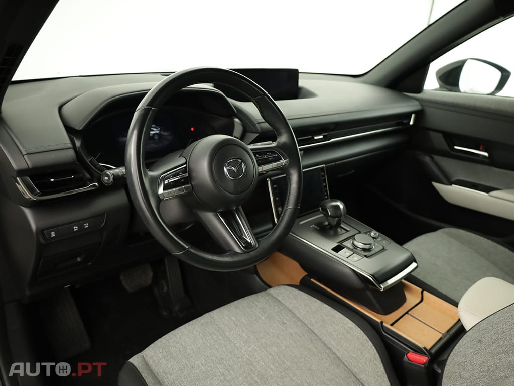 Mazda MX-3 MX-30 E-SKYACTIV EXCLUSVE-LINE