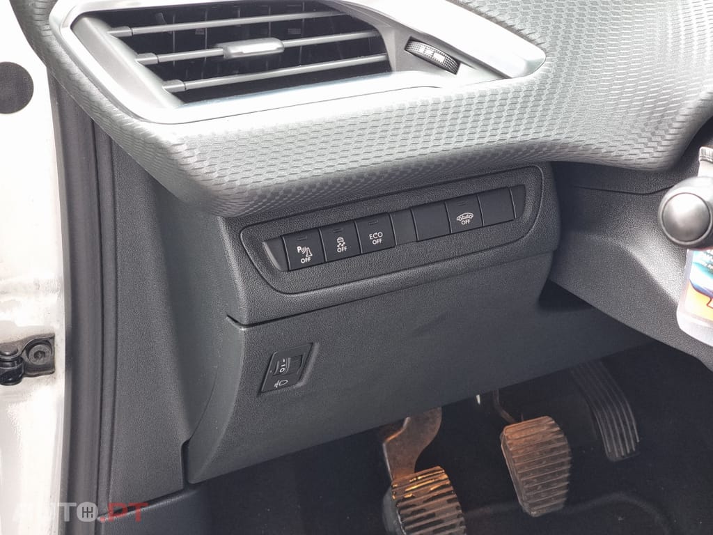 Peugeot 2008 1.6 BlueHDi Allure