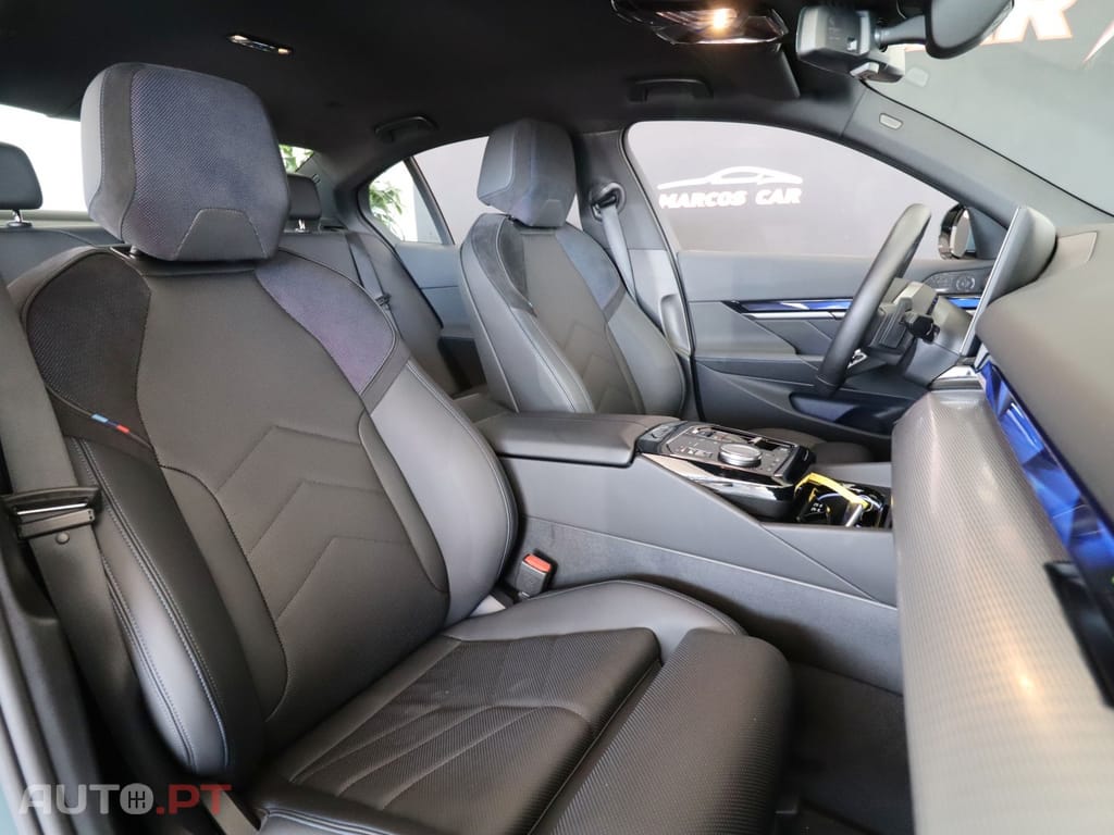 BMW 530 e Pack Desportivo M