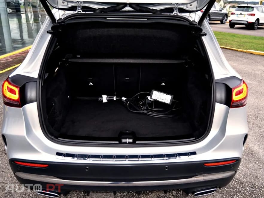 Mercedes-Benz GLA 250 e AMG Line