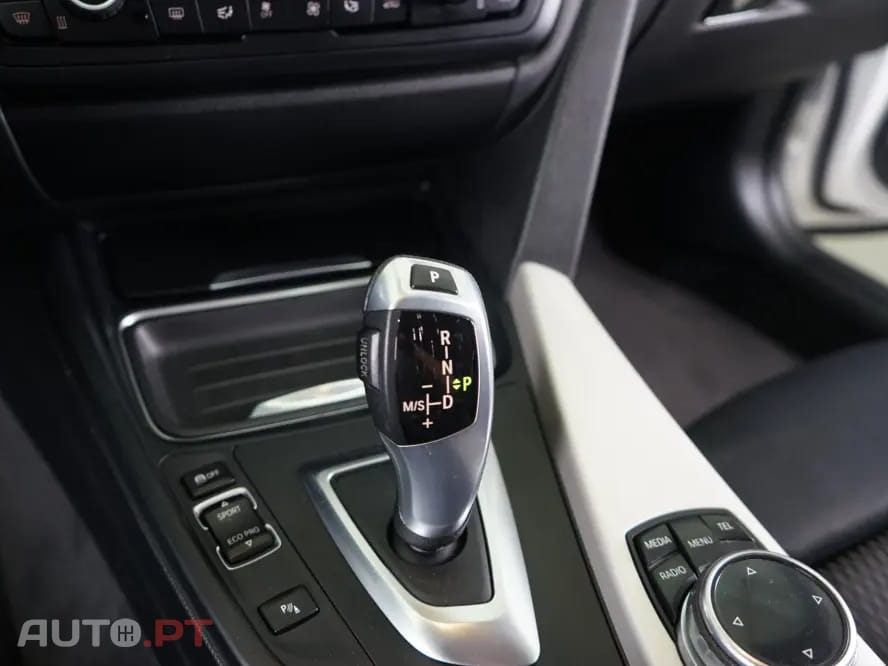 BMW 320 d Aut. Efficient Dynamics Edition