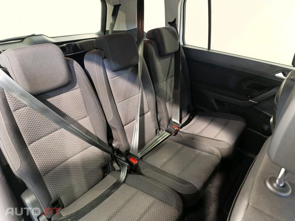 Volkswagen Touran 2.0 TDI Confortline