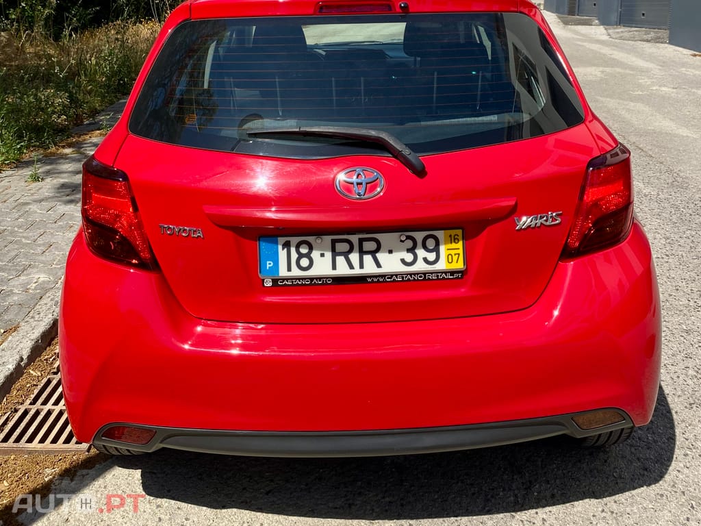 Toyota Yaris Comfort + Pack Style