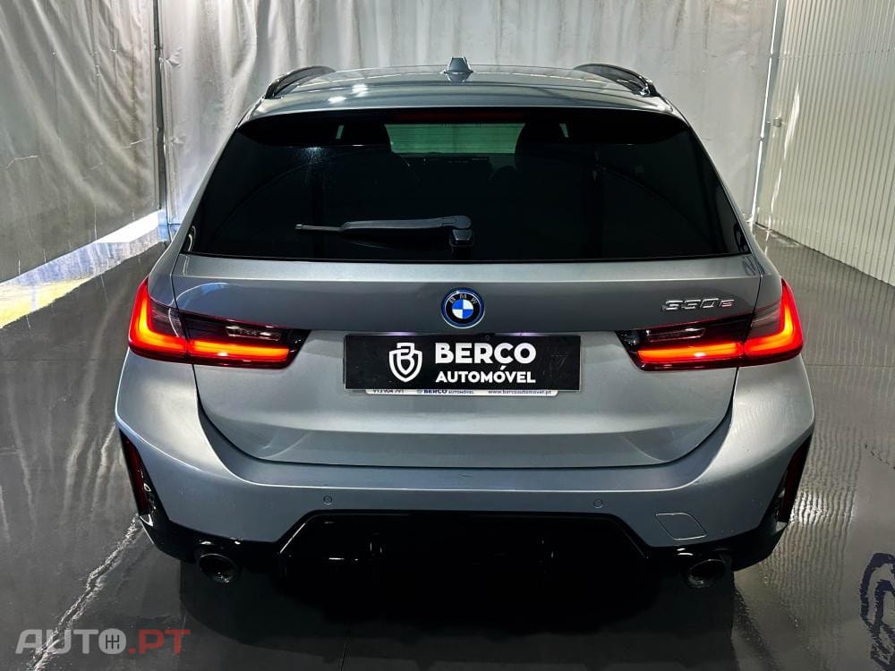 BMW 330 e Pack 50 anos M Auto