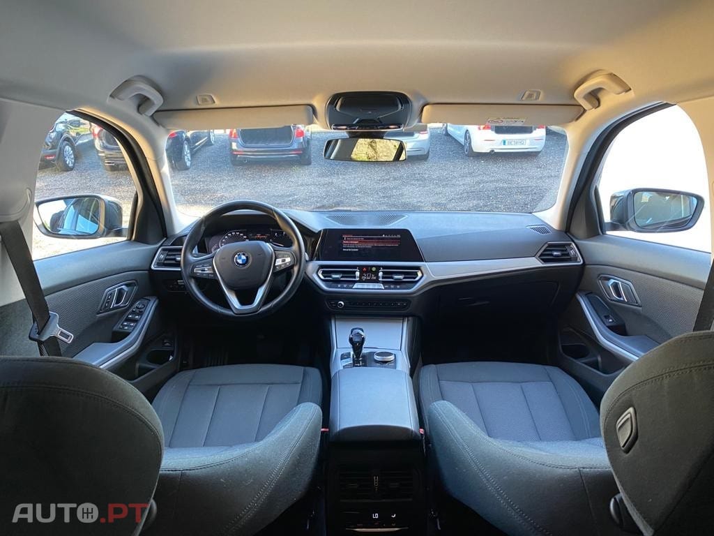 BMW 318 d Touring Auto