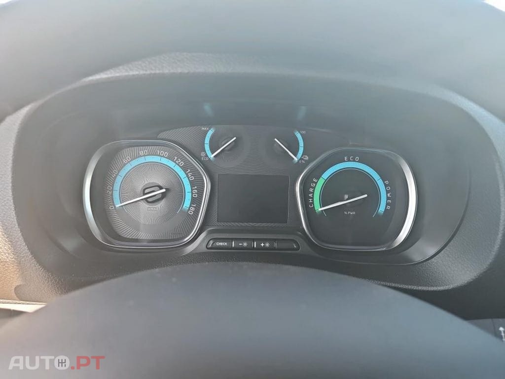 Citroen e-Jumpy 50 kWh XL Club