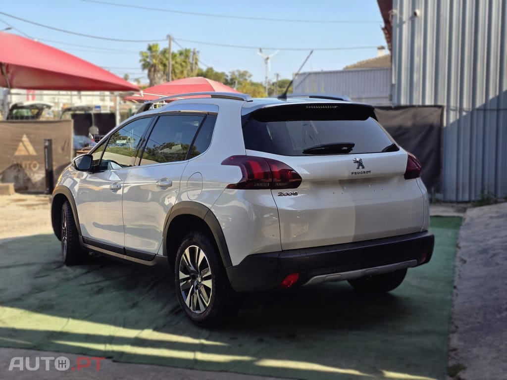 Peugeot 2008 1.6 BlueHDi Allure