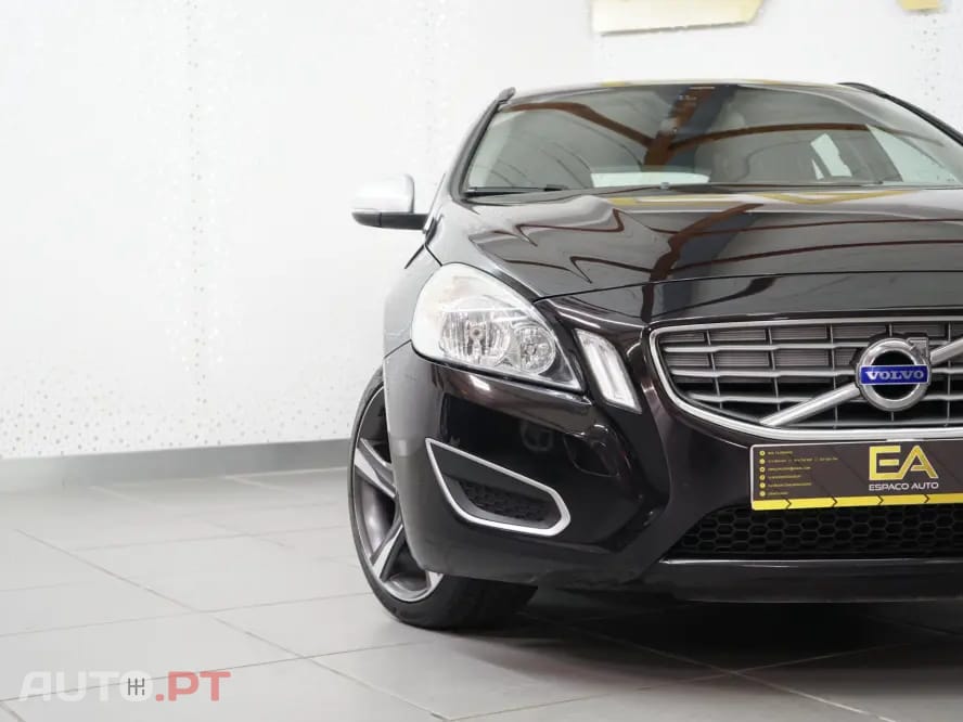 Volvo V60 1.6 D2 Momentum Eco