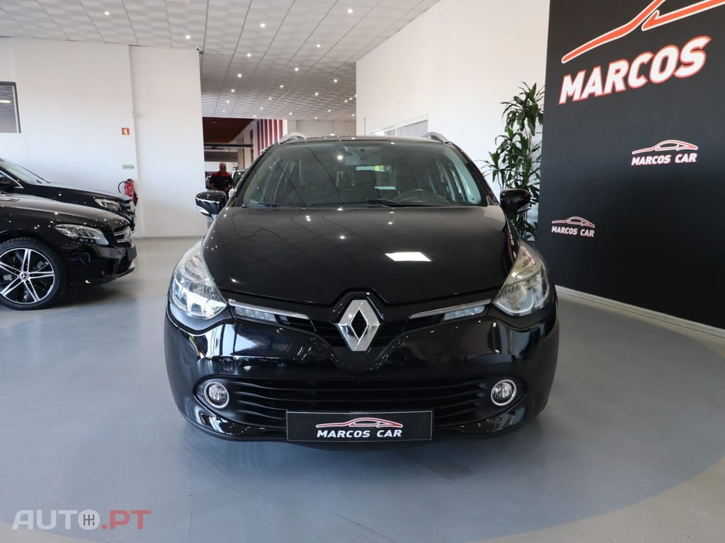Renault Clio Sport Tourer 1.5 dCi Dynamique S — fotografia 2