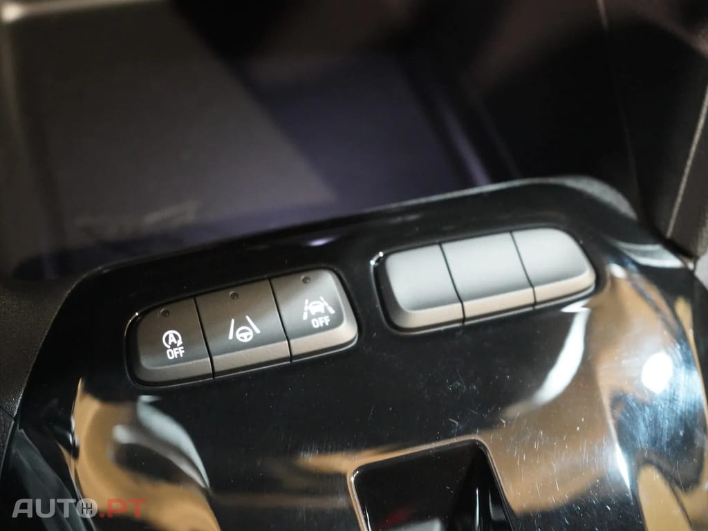 Opel Corsa 1.2 T Hybrid GS eDCT