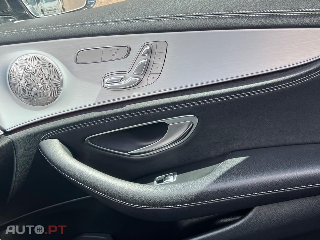 Mercedes-Benz E 220 d AMG Line