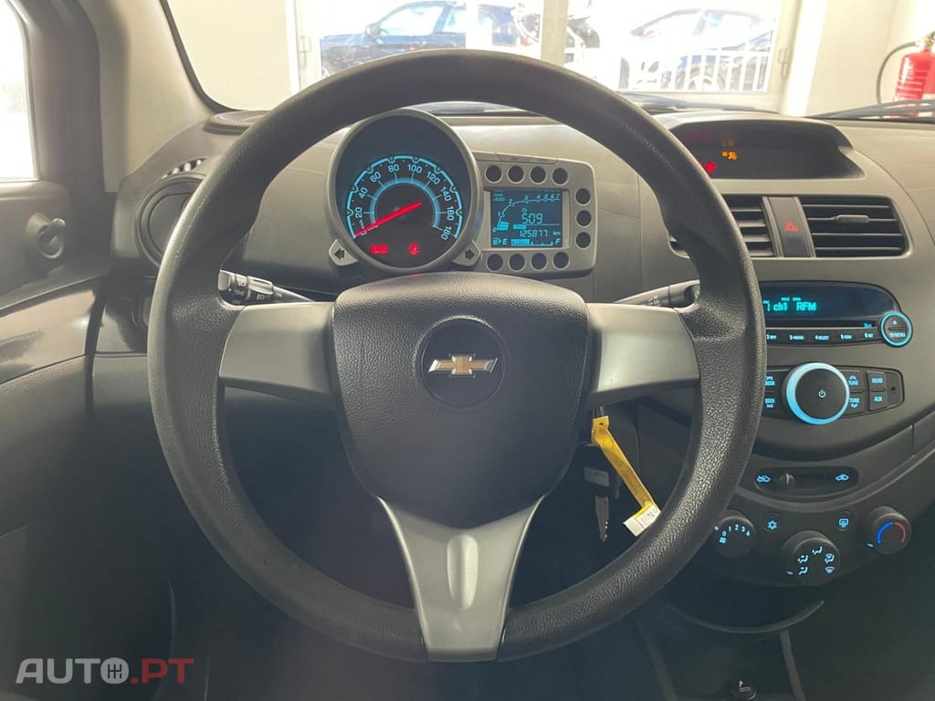 Chevrolet Spark 1.2 LT Bi-Fuel