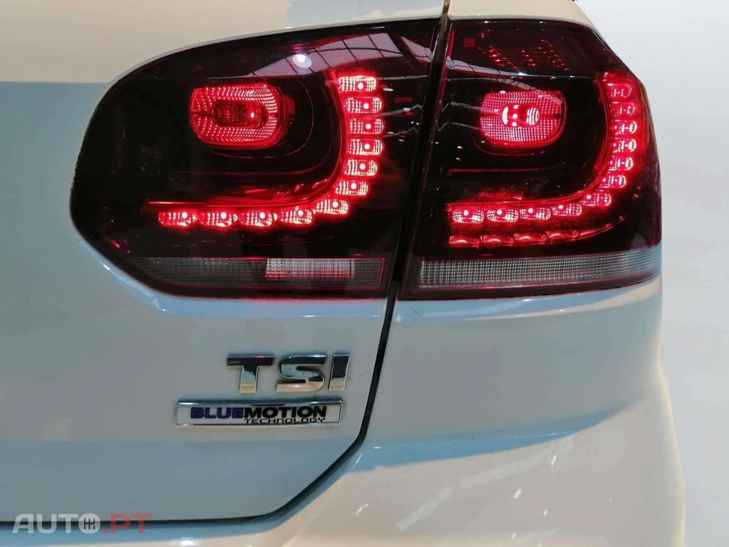 Volkswagen Golf 1.2 TSI Basis BlueMotion Tech