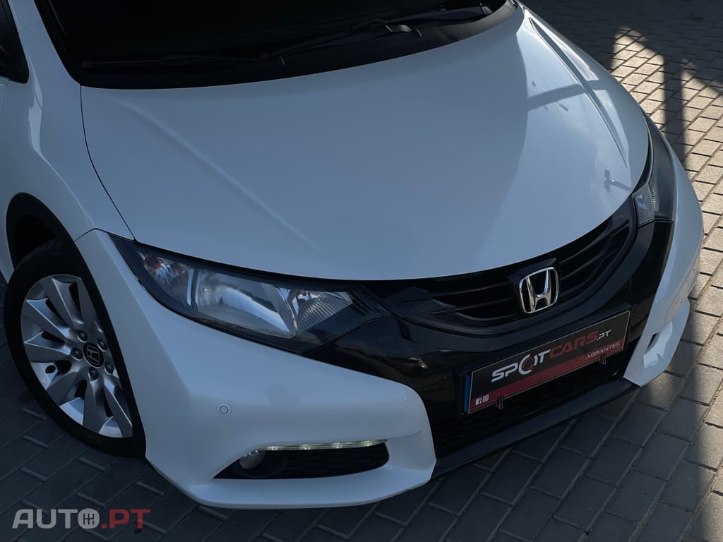 Honda Civic Tourer 1.6 i-DTEC Sport Navi