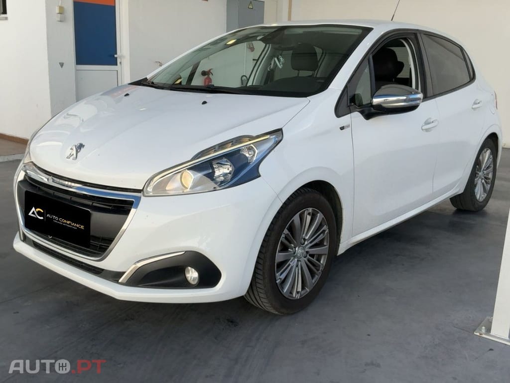 Peugeot 208 1.2 PureTech Style