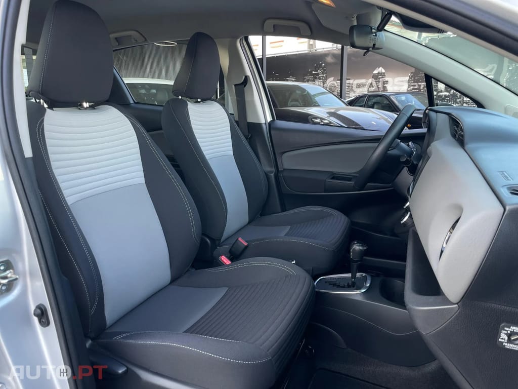 Toyota Yaris 1.5 HSD Comfort+P.Style