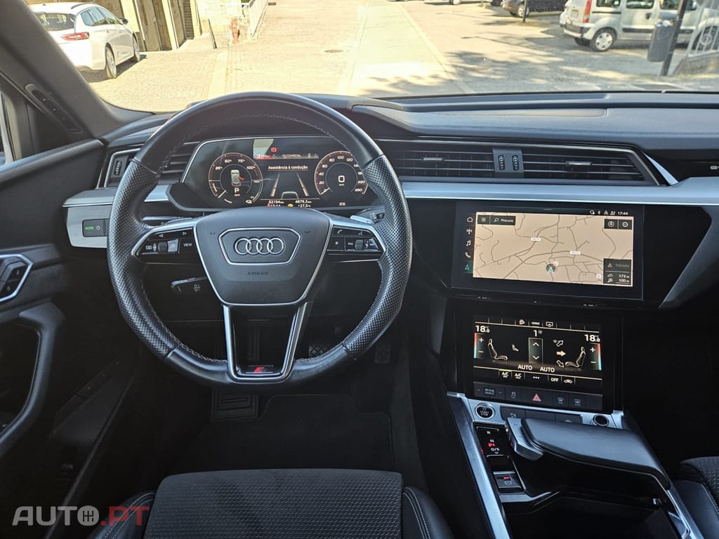 Audi E-Tron 55 quattro S line