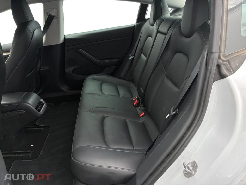 Tesla Model 3 Standard RWD Plus