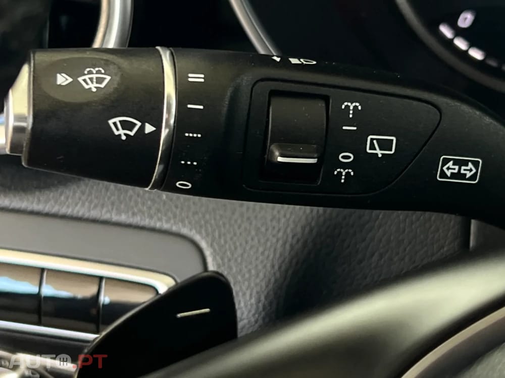 Mercedes-Benz C 300 C 300 h Avantgarde+