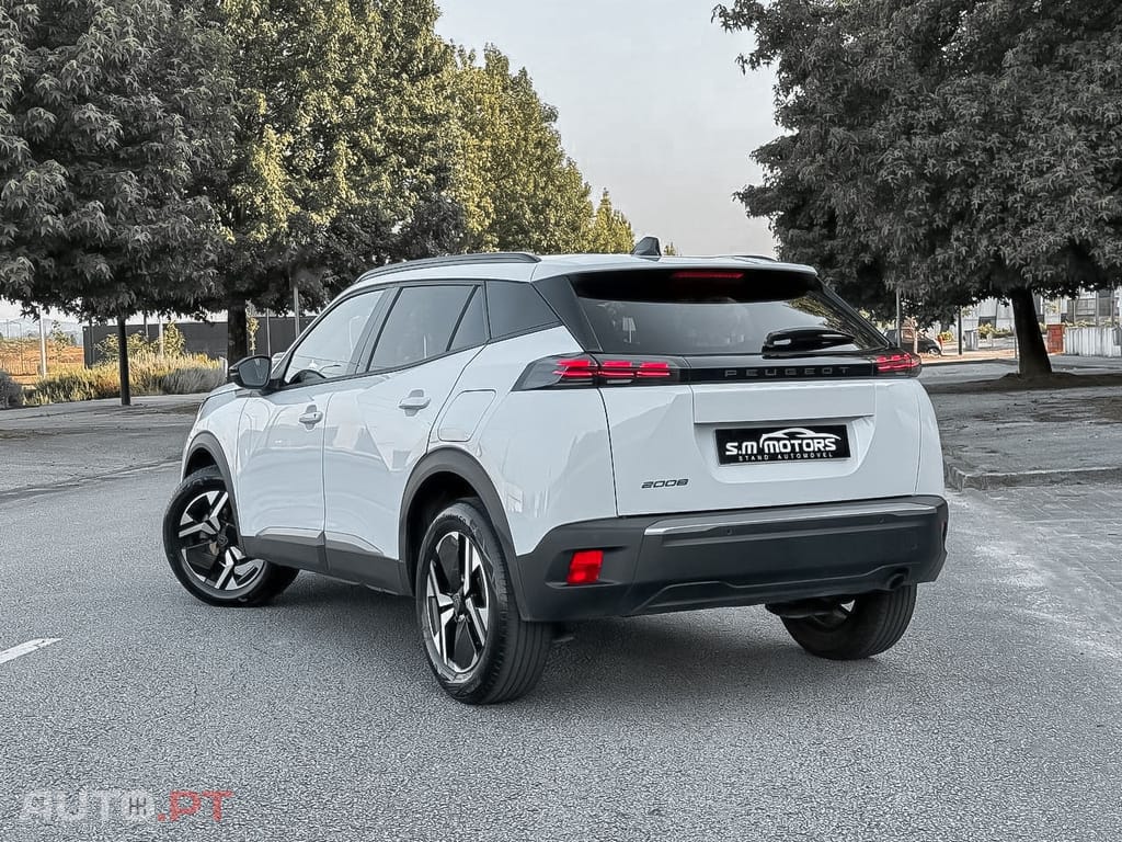 Peugeot 2008 1.2 PureTech Allure