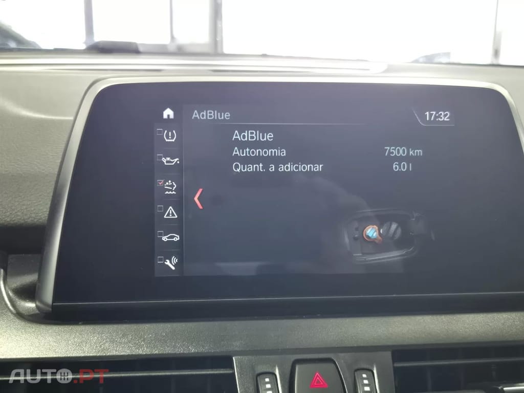 BMW 216 d Advantage Auto — fotografia 15