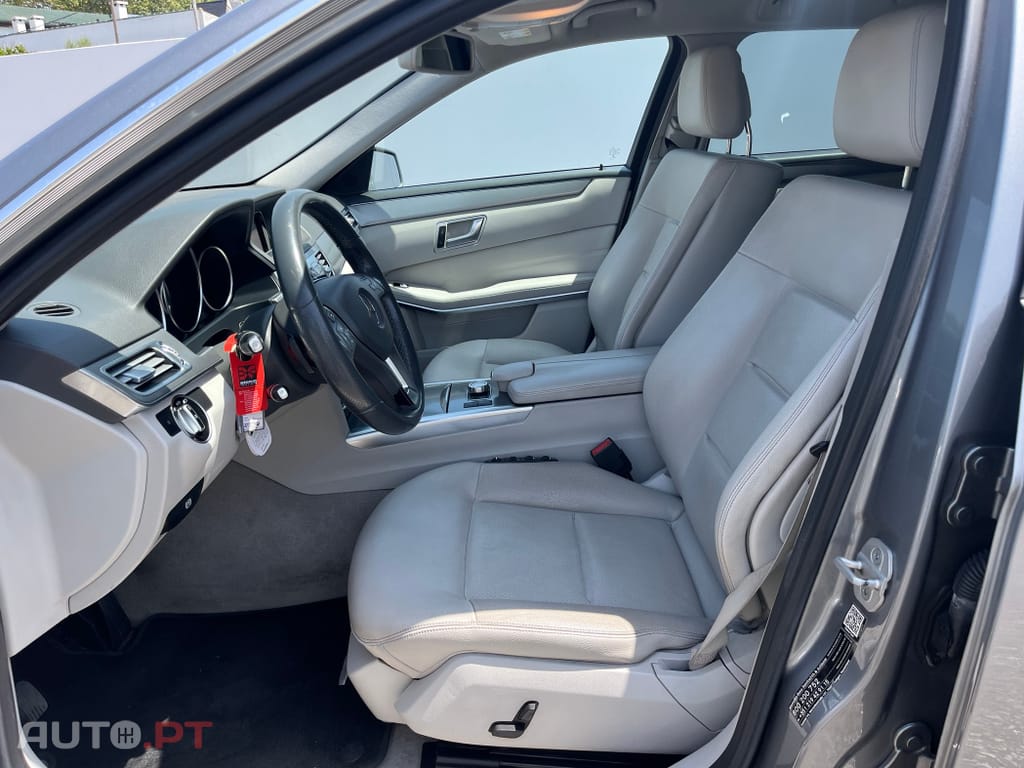 Mercedes-Benz E 300 BlueTEC Hybrid Avantgarde