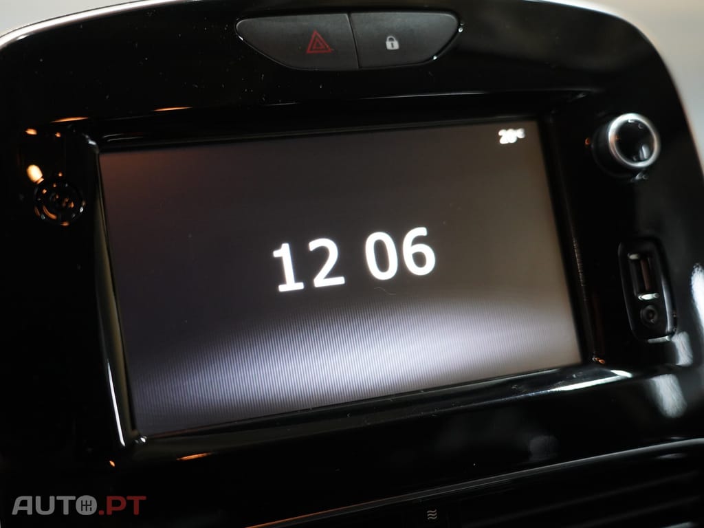 Renault Clio Sport Tourer 0.9 TCe Limited