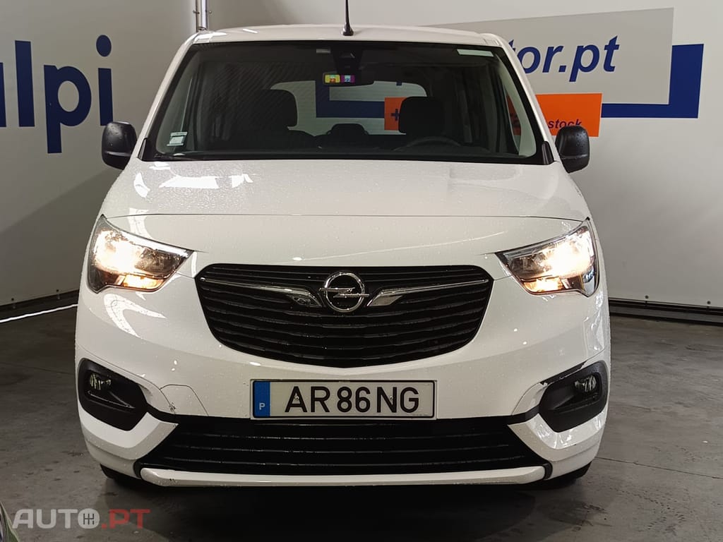 Opel Combo 1.5 CDTi L1H1 Essentia