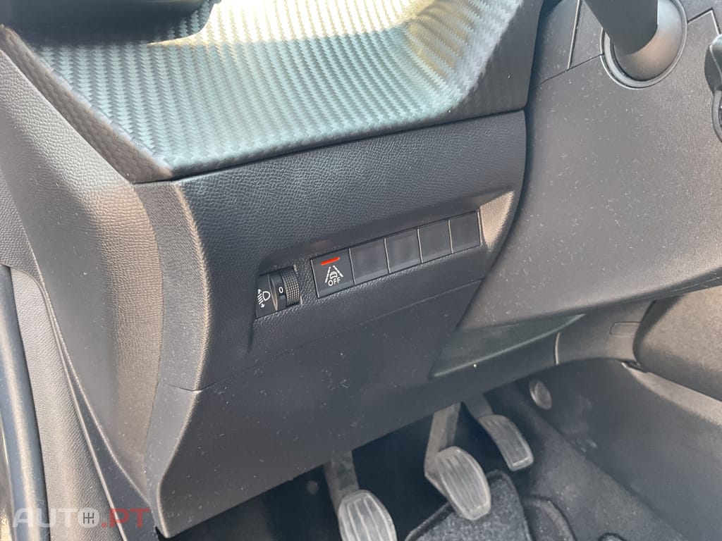 Peugeot 208 1.2 PureTech Active Pack