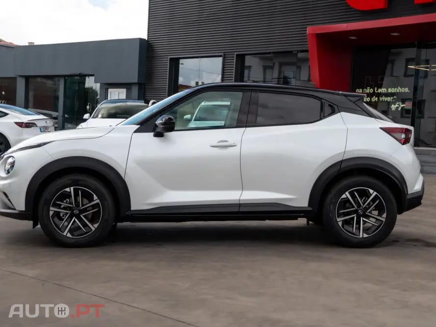 Nissan Juke 1.0 DIG-T N-Connecta Two Tone