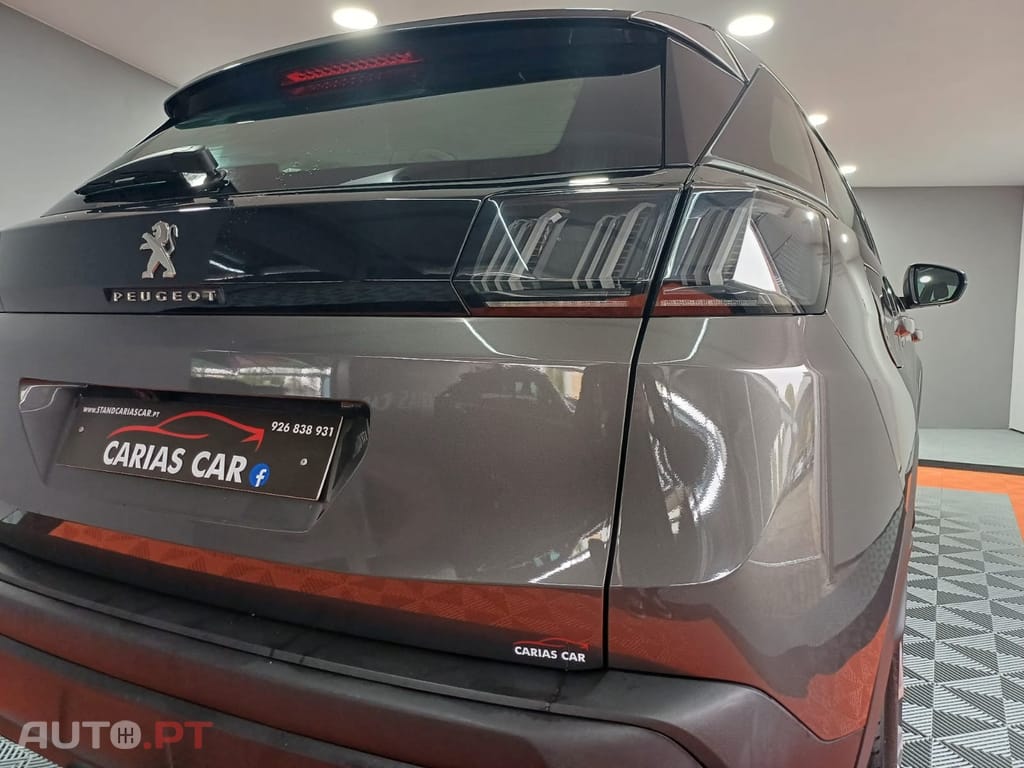Peugeot 3008 1.5 BlueHDi Allure EAT8