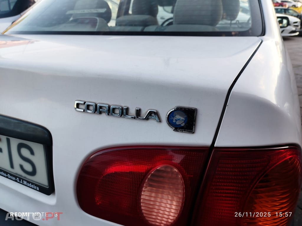 Toyota Corolla Sedan 1.3 Terra AC