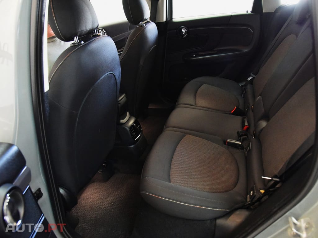 MINI Countryman Cooper SE ALL4 Auto