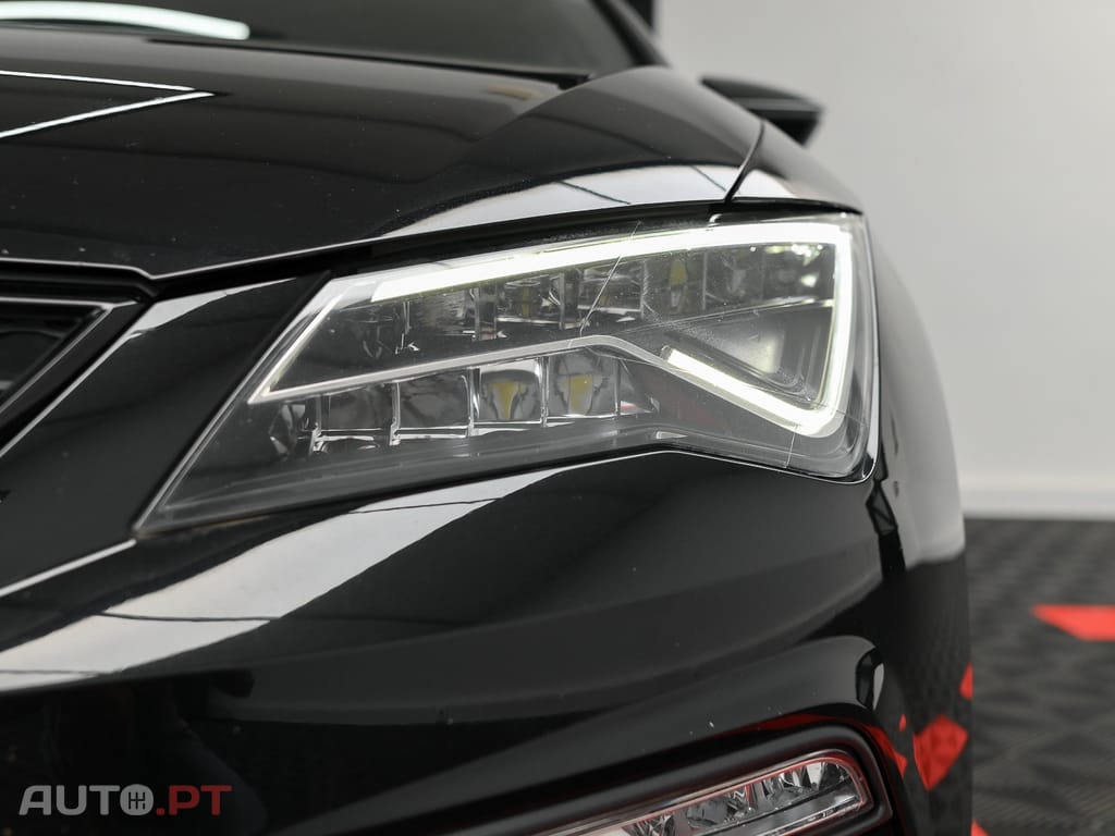 Seat Leon 2.0 TSI S&S 4Drive DSG Cupra 300