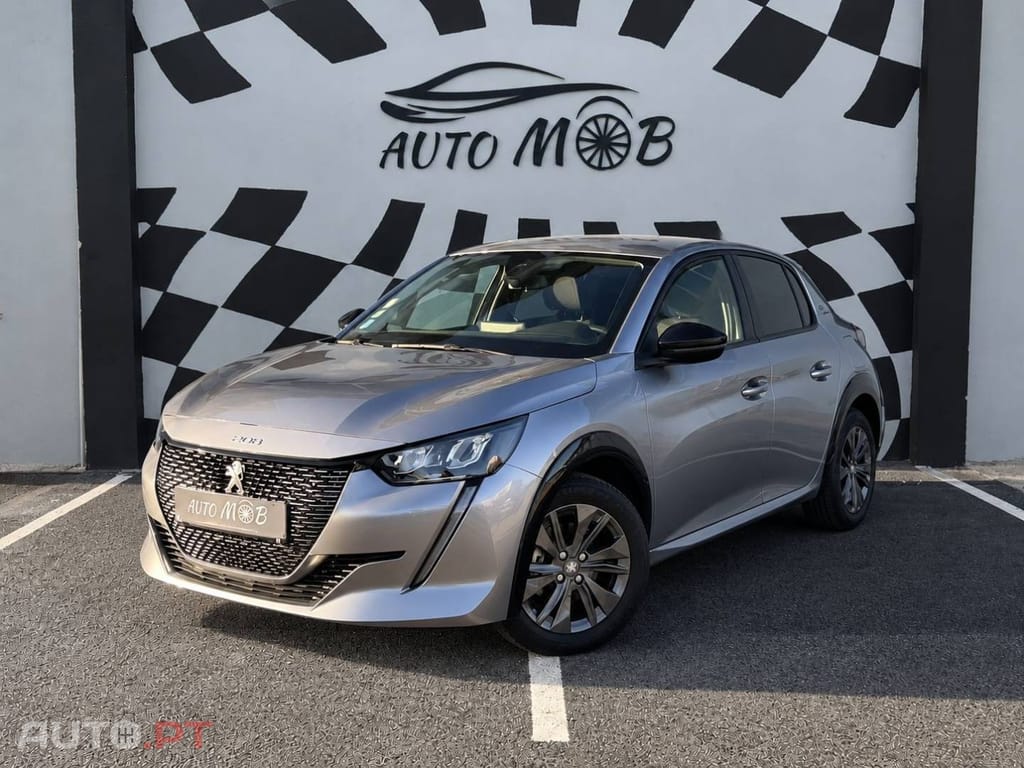 Peugeot E-208 50 kWh Style