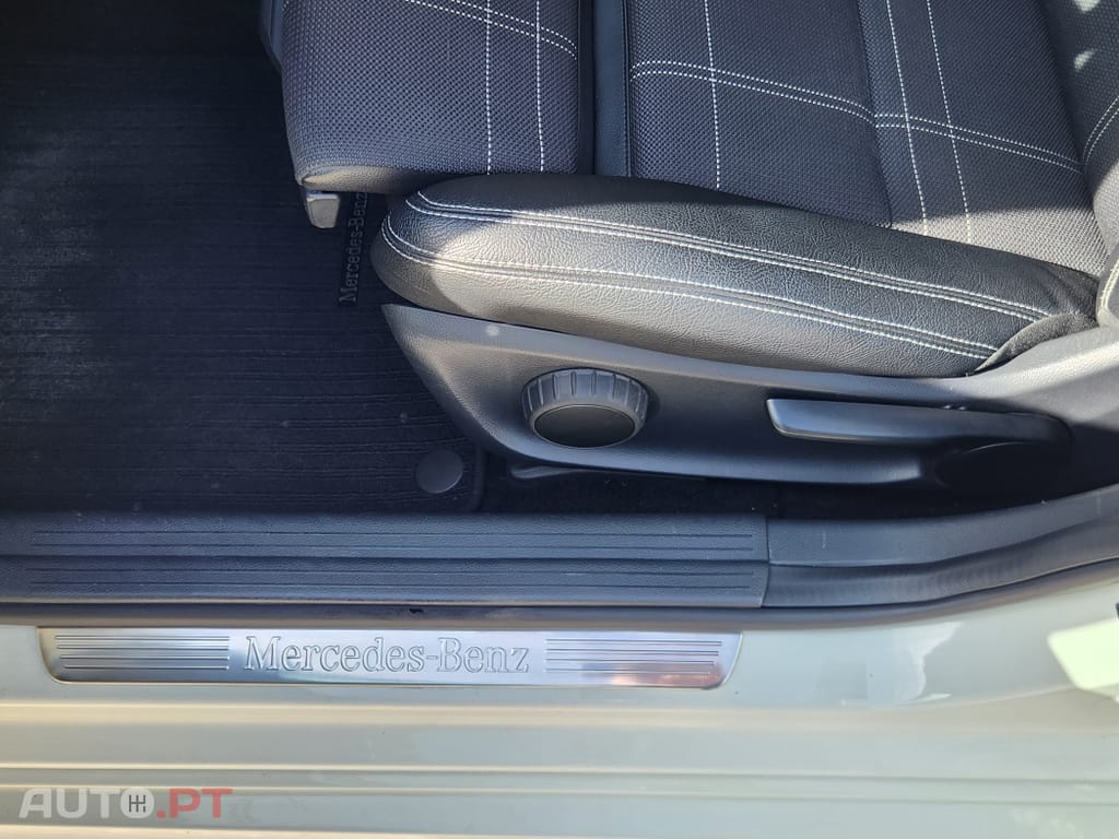 Mercedes-Benz A 180 d 7G-DCT AMG Line
