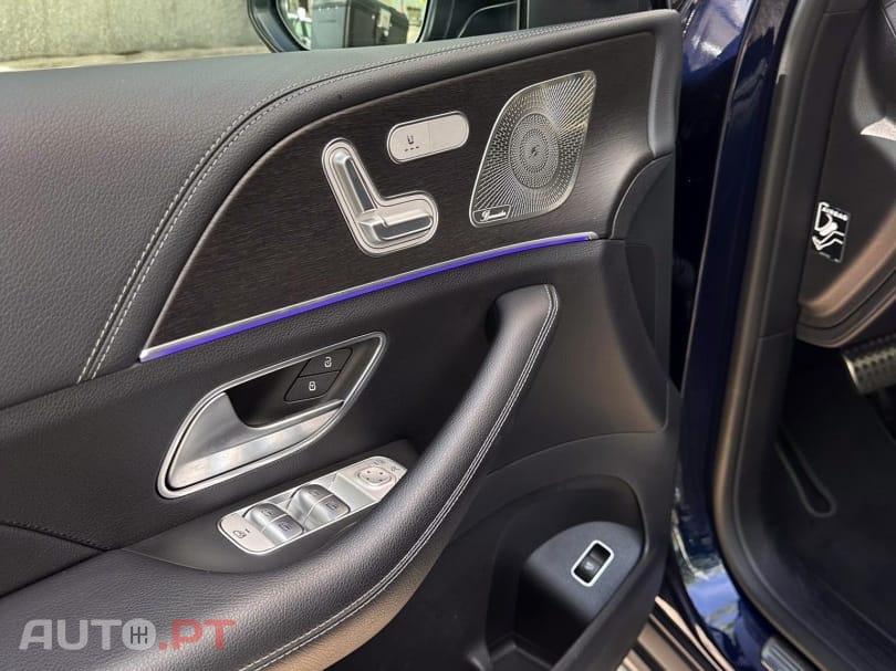 Mercedes-Benz GLS d 4Matic — fotografia 25